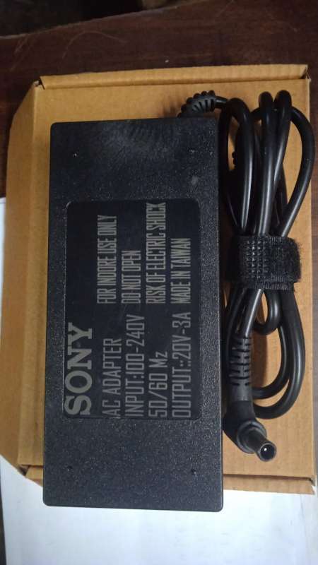 Sony Original 20 Volt 3 Amp Charger Adaptor